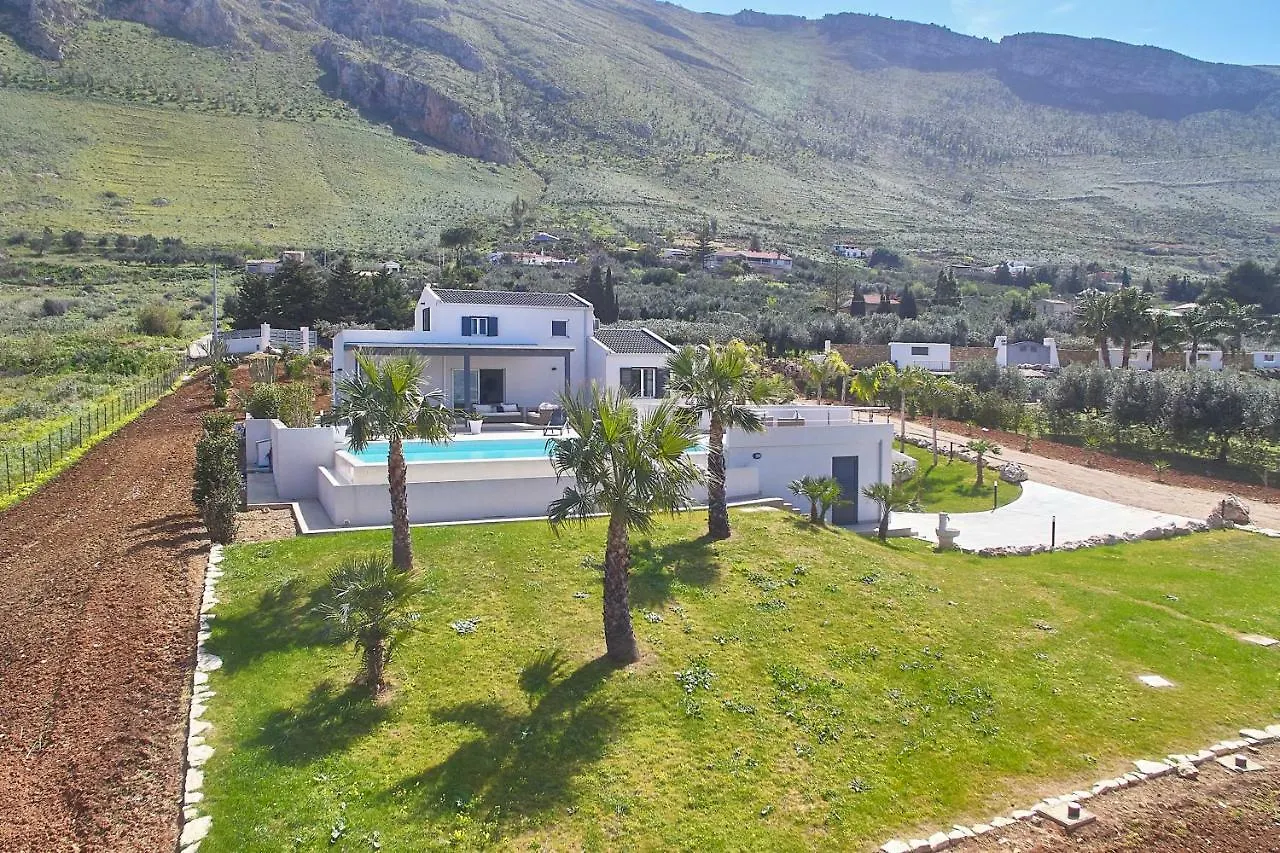 Villa Biancolilla Castellammare del Golfo Italien