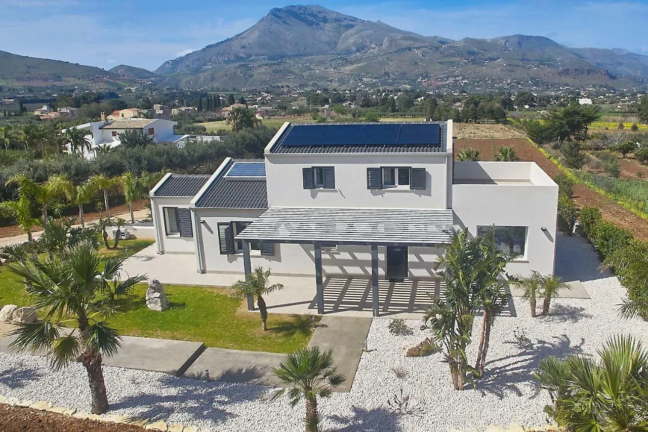 Villa Biancolilla Castellammare del Golfo 0*,